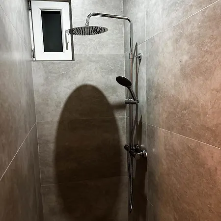 Luca's Studio Two Apartment Bucharest